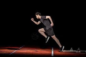 无缘两连胜！独行侠负尼克斯！球员评分：克莱、克里斯蒂不及格！